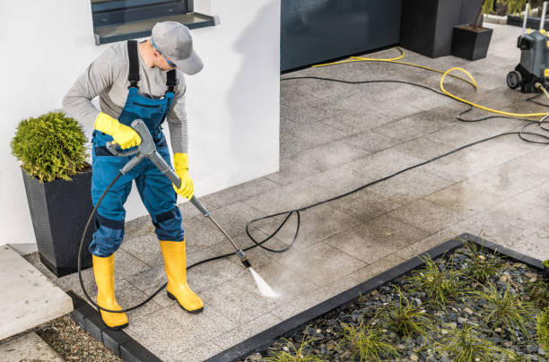 Why Choose Our Certified Pressure Washing Experts for Your Project Needs in East Williston, NY?